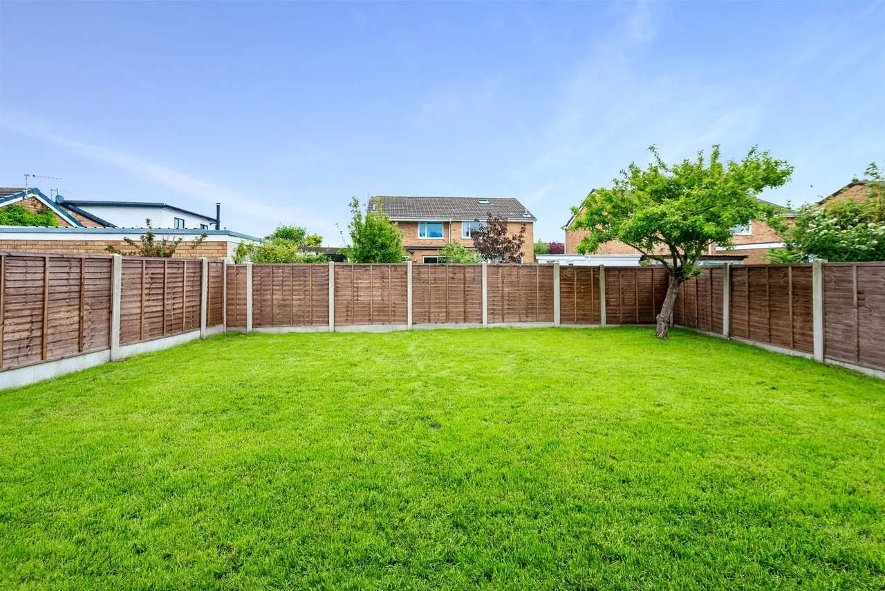 refurbished & re-imagined family home: Lynwood Drive, Stalmine, FY6, photo 38