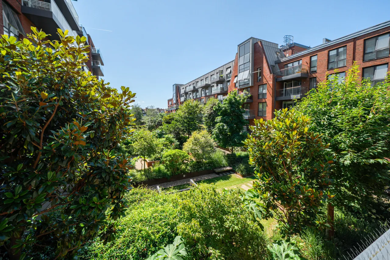 Gaumont Place, Streatham Hill, London, SW2, photo 4