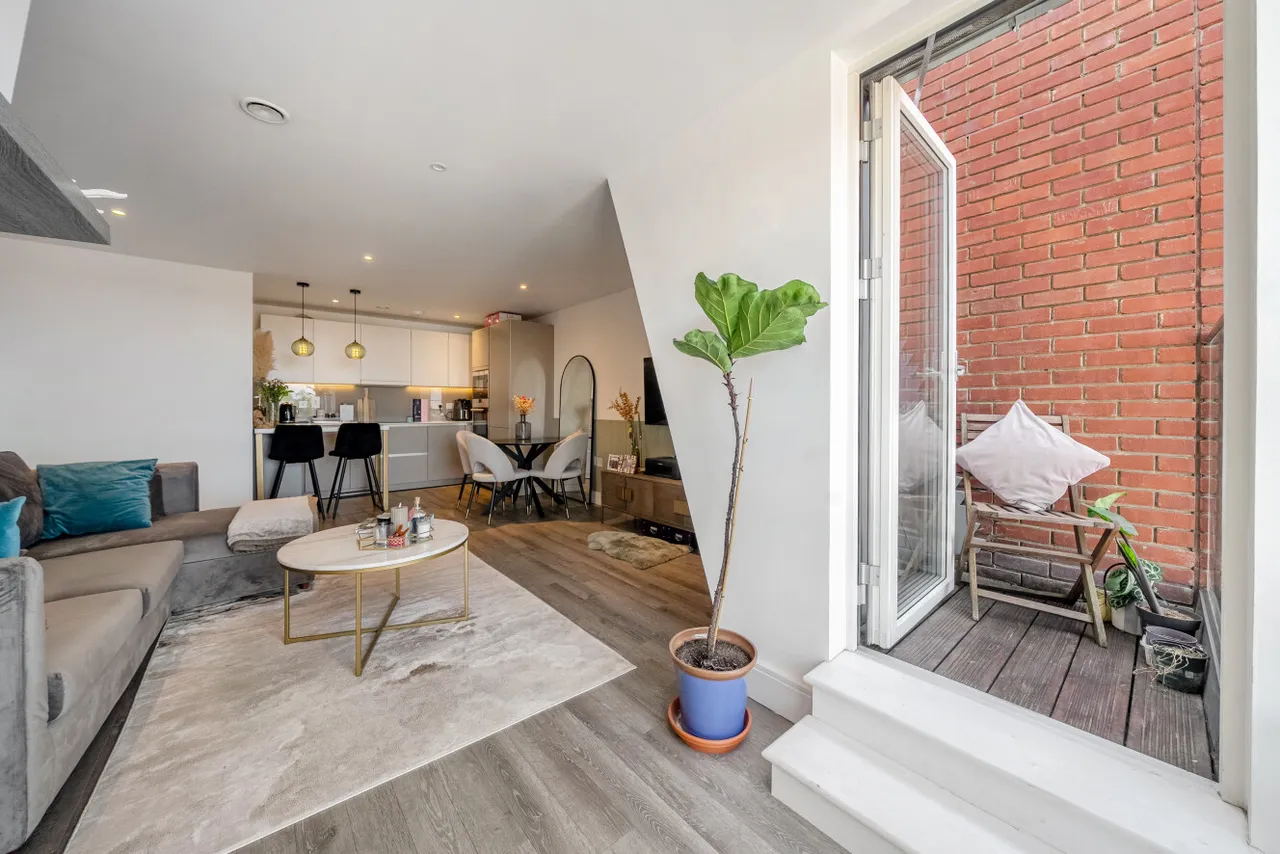 Gaumont Place, Streatham Hill, London, SW2, photo 5