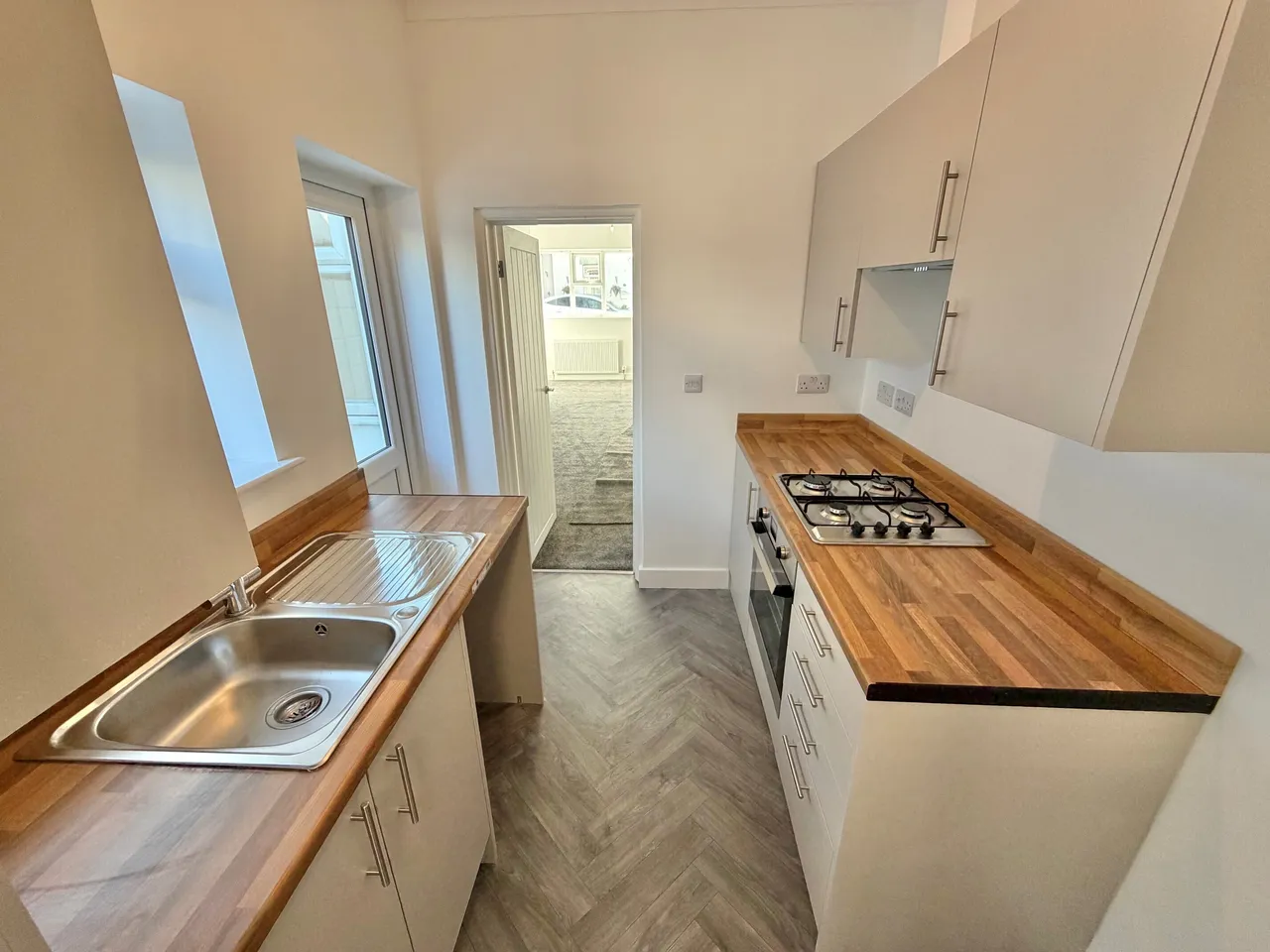 Oakleigh Avenue, Southchurch Village, SS1, photo 7