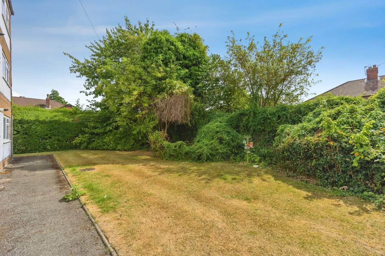 Northenden Road, Sale, Greater Manchester, M33, photo 19