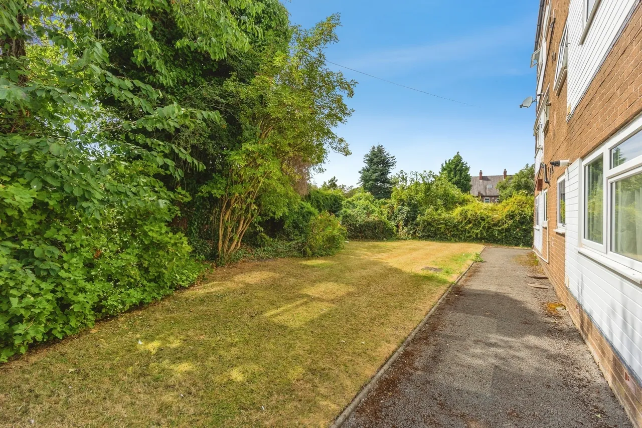 Northenden Road, Sale, Greater Manchester, M33, photo 16