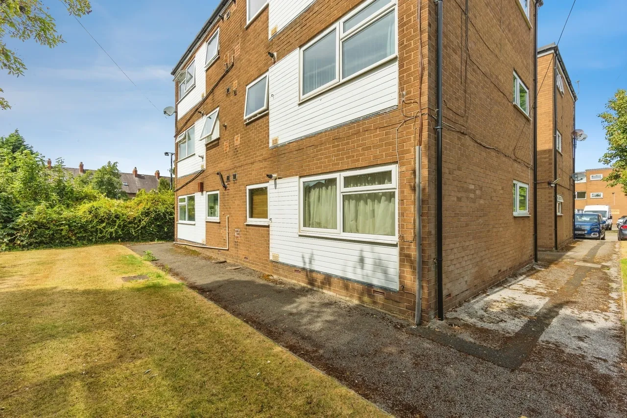 Northenden Road, Sale, Greater Manchester, M33, photo 17