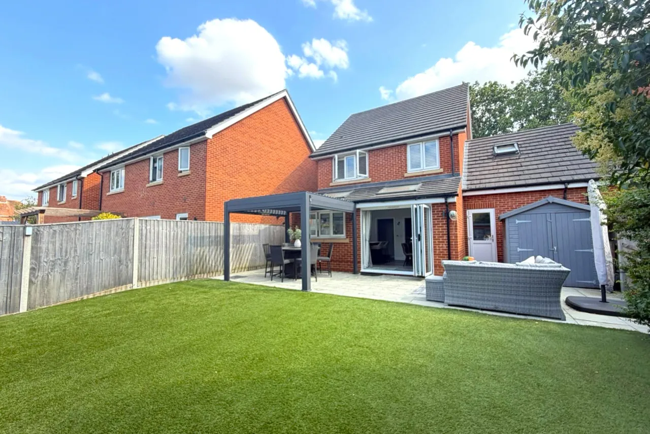 The Oaks, Ash, Surrey, GU12 6FF, photo 7
