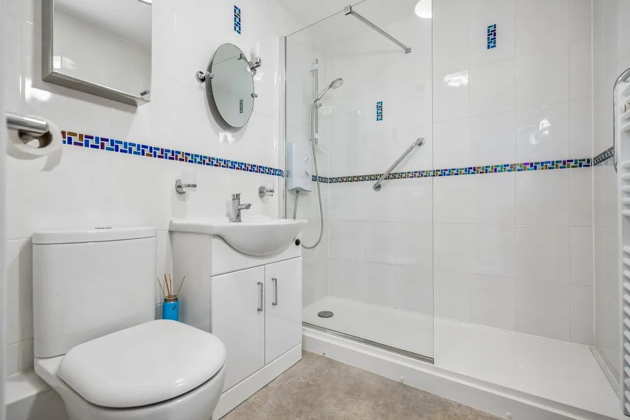 Stirling Road, Dunblane, FK15, photo 4