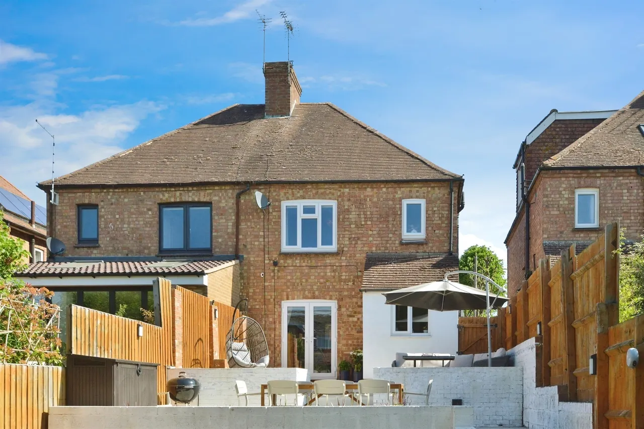 London Road, Stony Stratford, MK11, photo 13