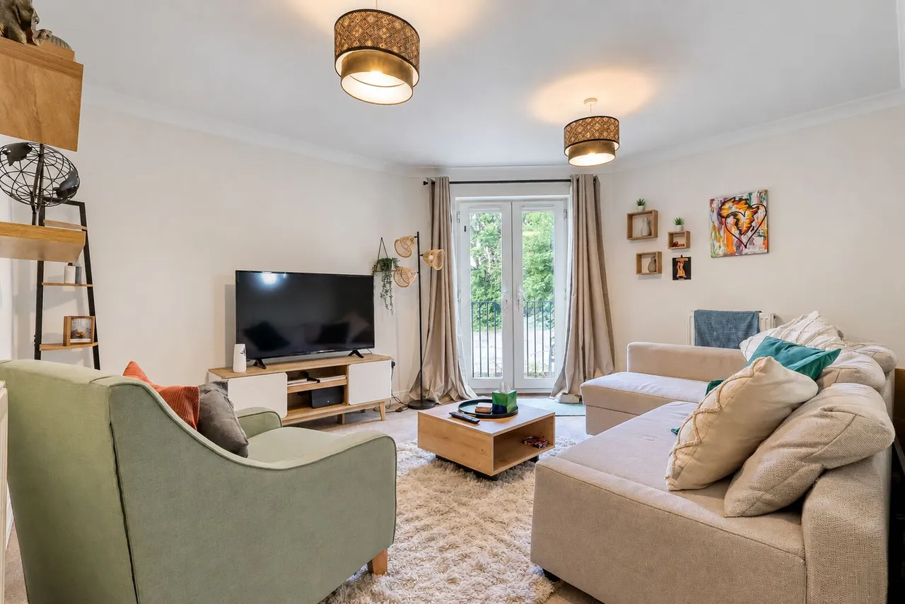 Dashwood Avenue, High Wycombe, HP12, photo 3