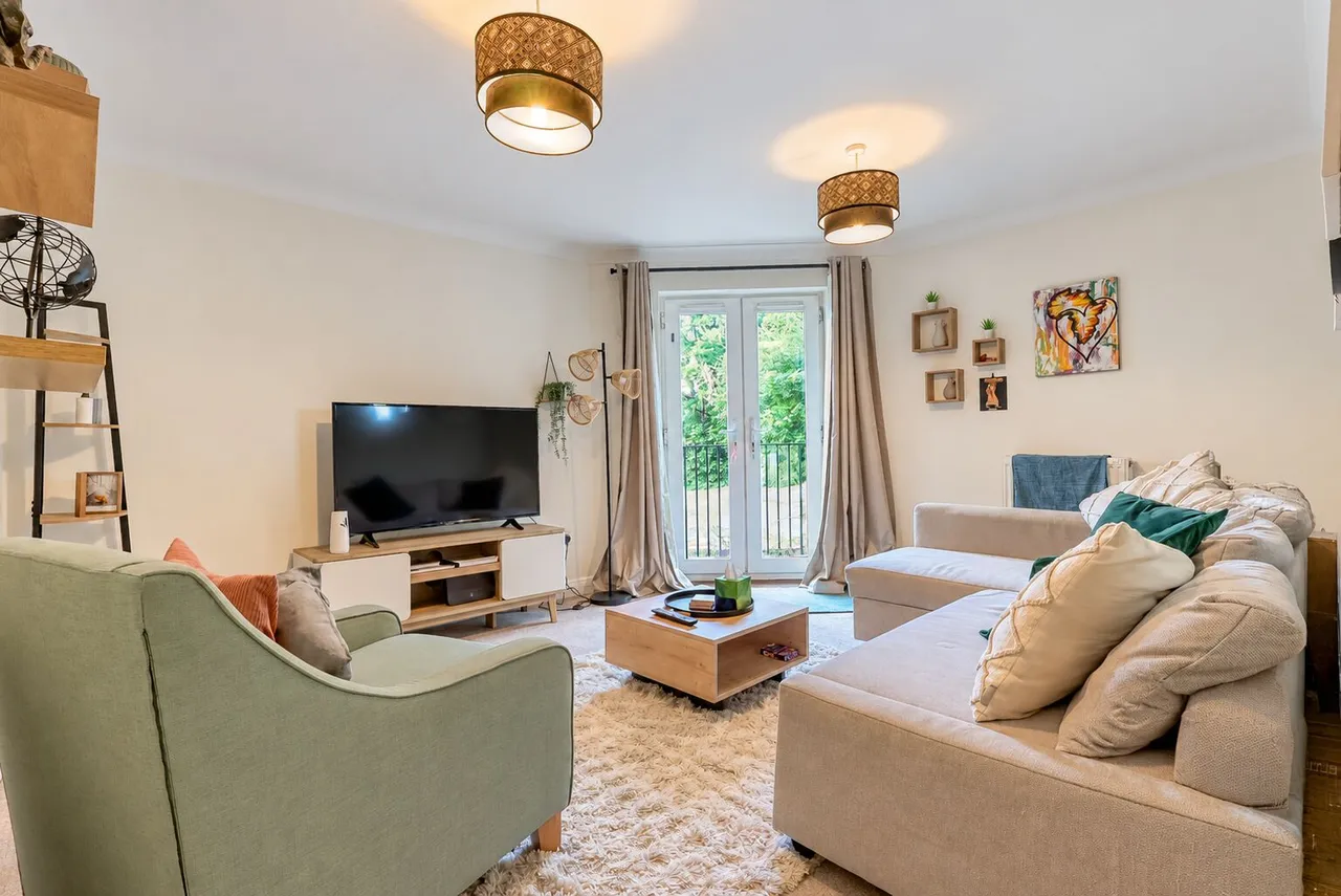 Dashwood Avenue, High Wycombe, HP12, photo 11
