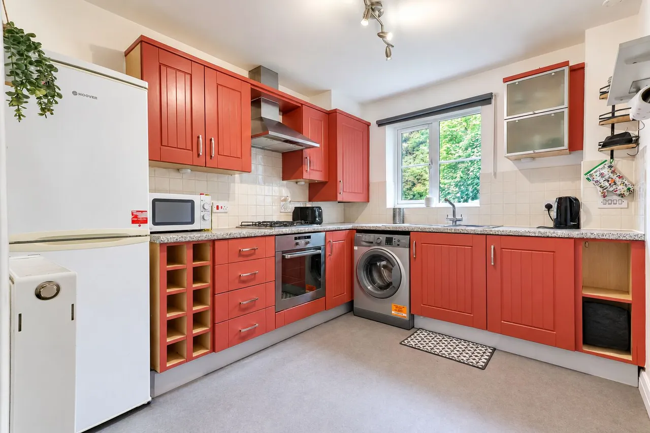 Dashwood Avenue, High Wycombe, HP12, photo 4
