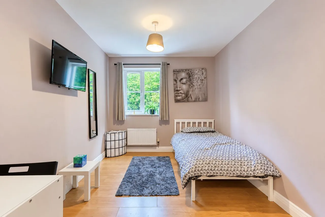 Dashwood Avenue, High Wycombe, HP12, photo 6