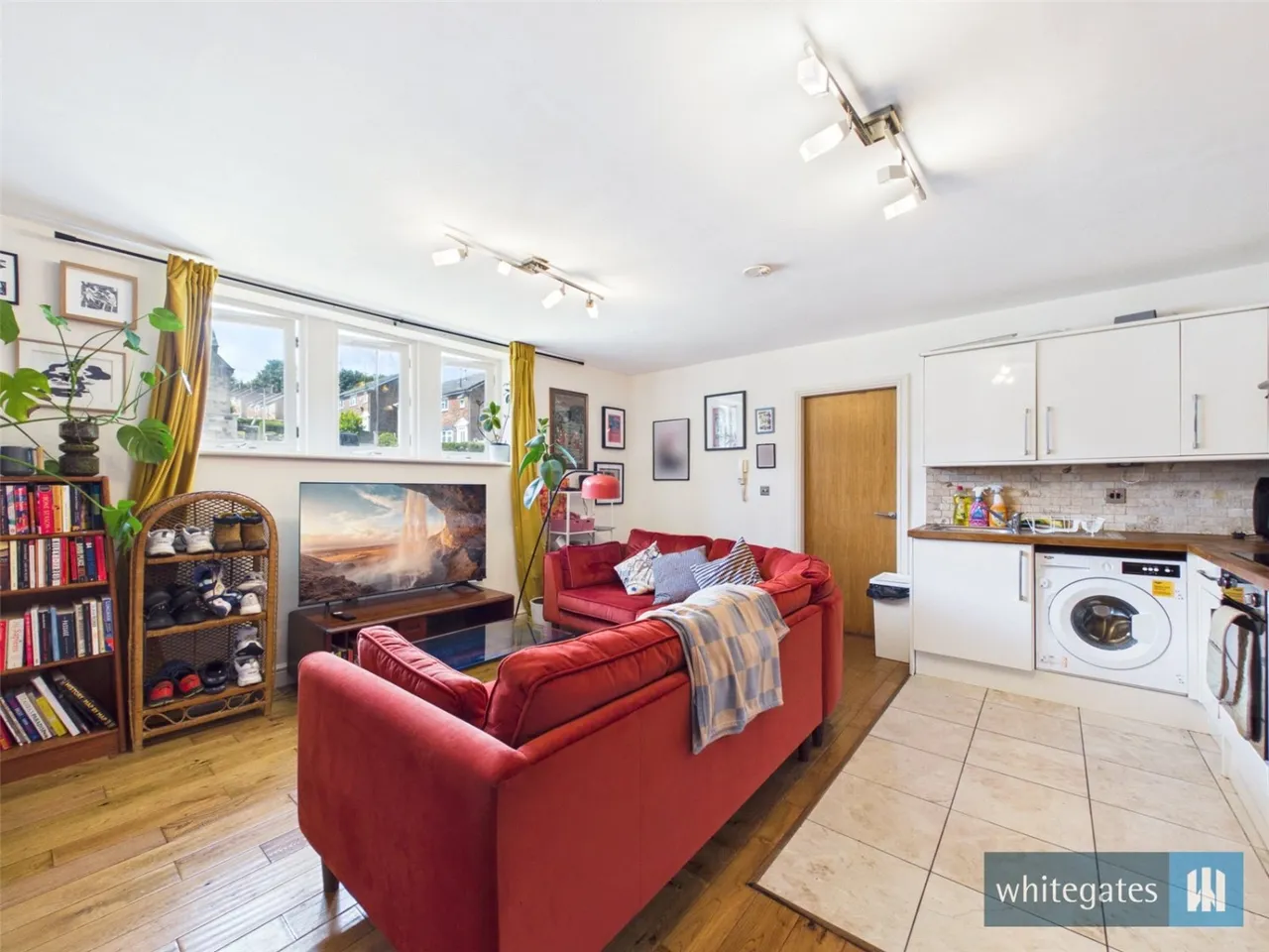 Town Street, Rodley, LS13, photo 8