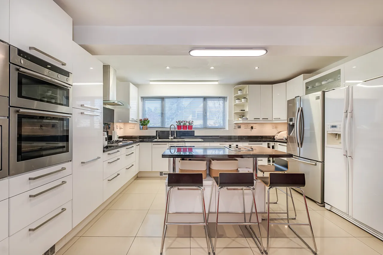 Church Meadow, Surbiton, KT6, photo 7