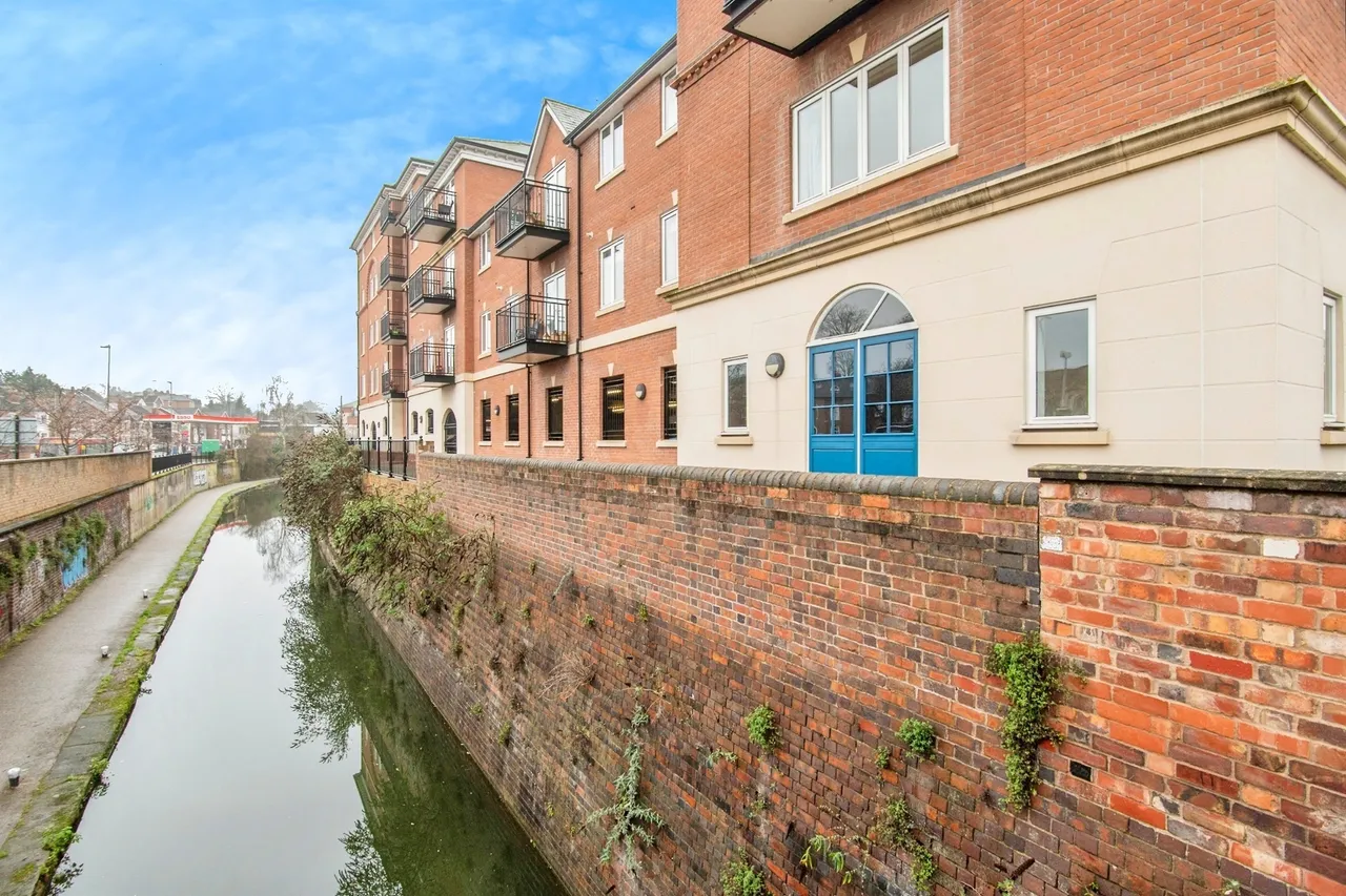 St. Peters Street, Worcester, photo 11