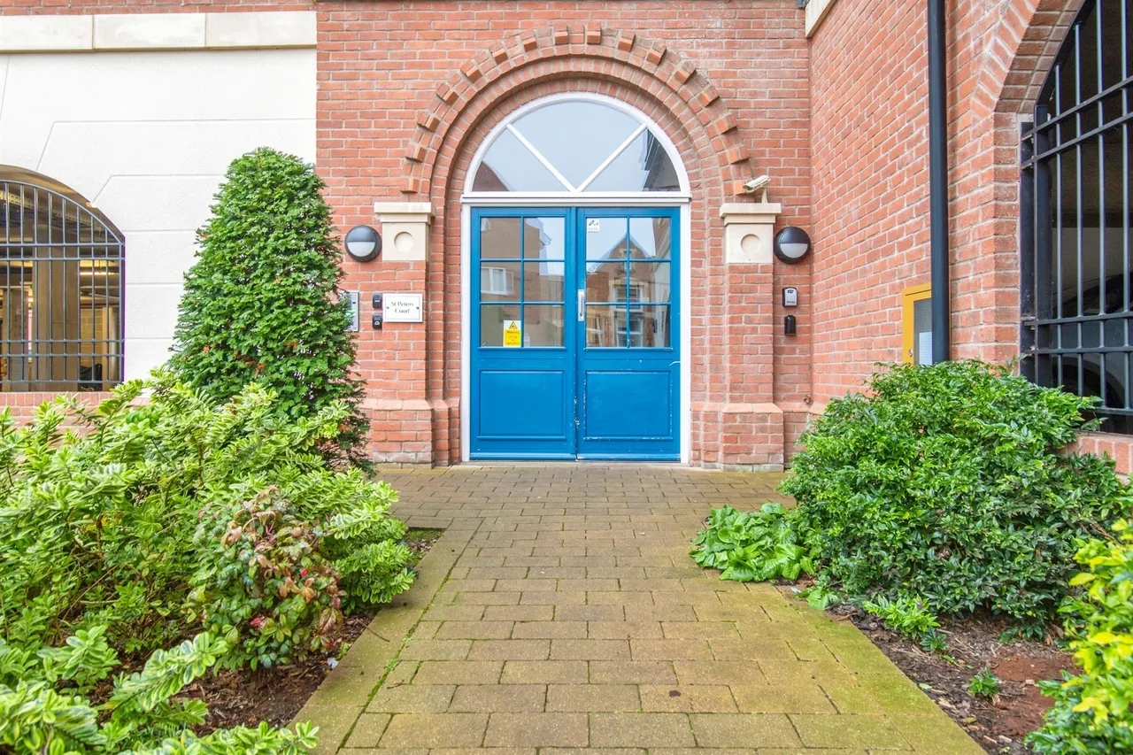 St. Peters Street, Worcester, photo 10