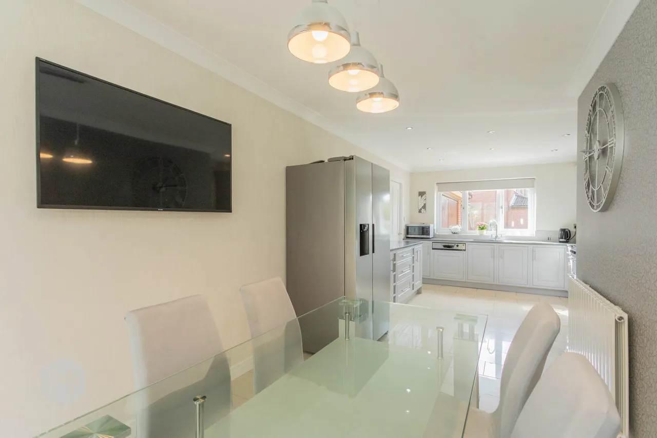 Willowfield Grove, Ashton-In-Makerfield, Wigan, WN4 9NN, photo 12