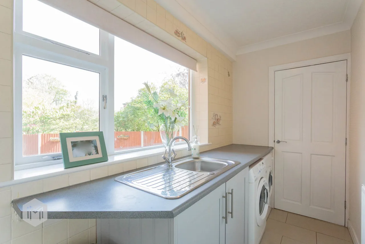 Willowfield Grove, Ashton-In-Makerfield, Wigan, WN4 9NN, photo 21