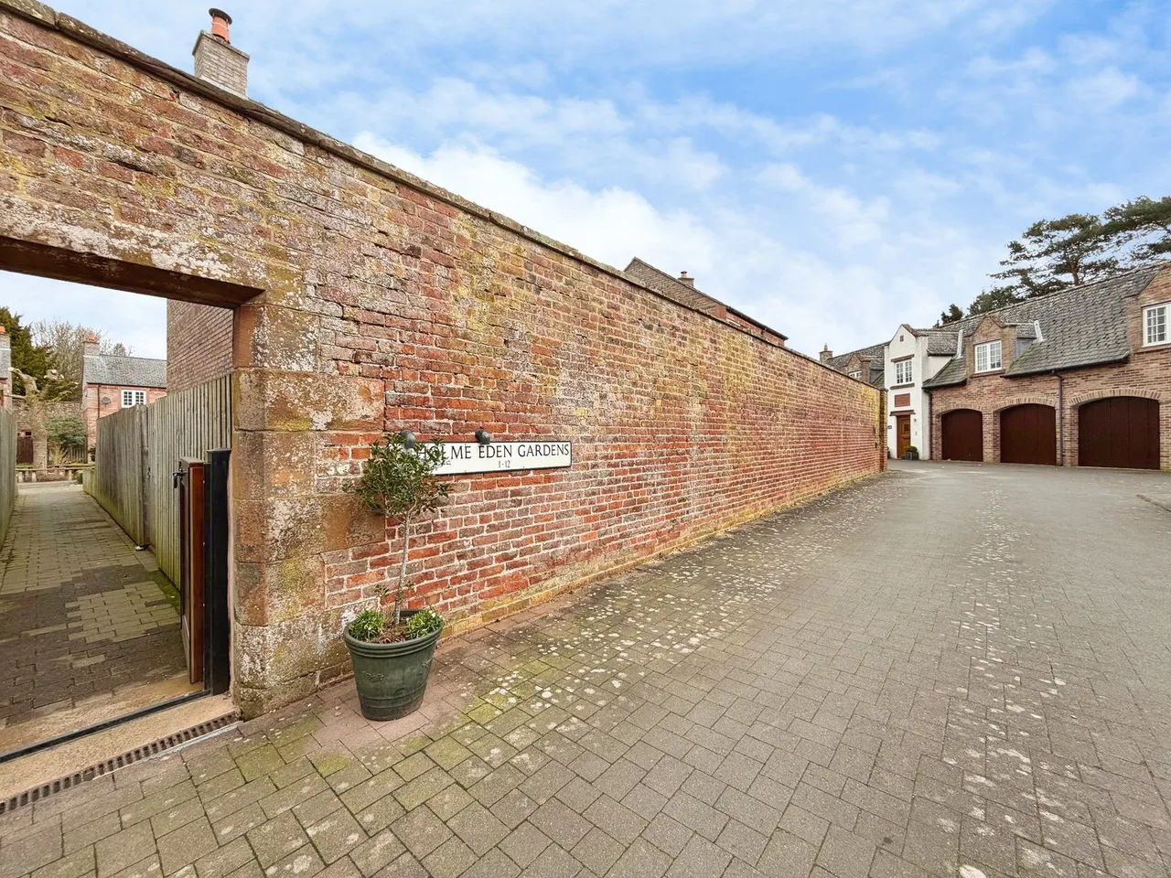 Holme Eden Gardens, Warwick Bridge, CA4, photo 36