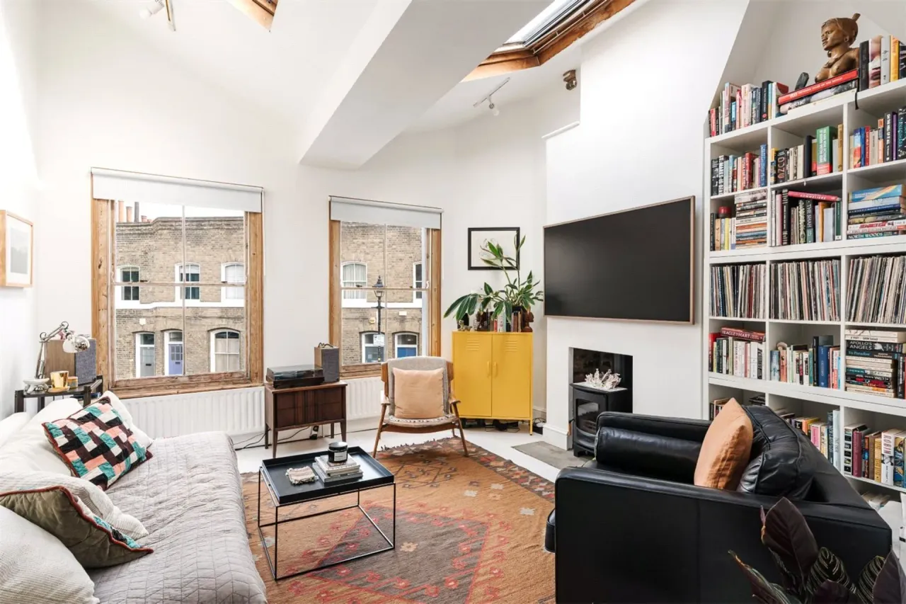 3 bed house for sale — Elwin Street, Jesus (Green) Hospital Estate, Shoreditch E2