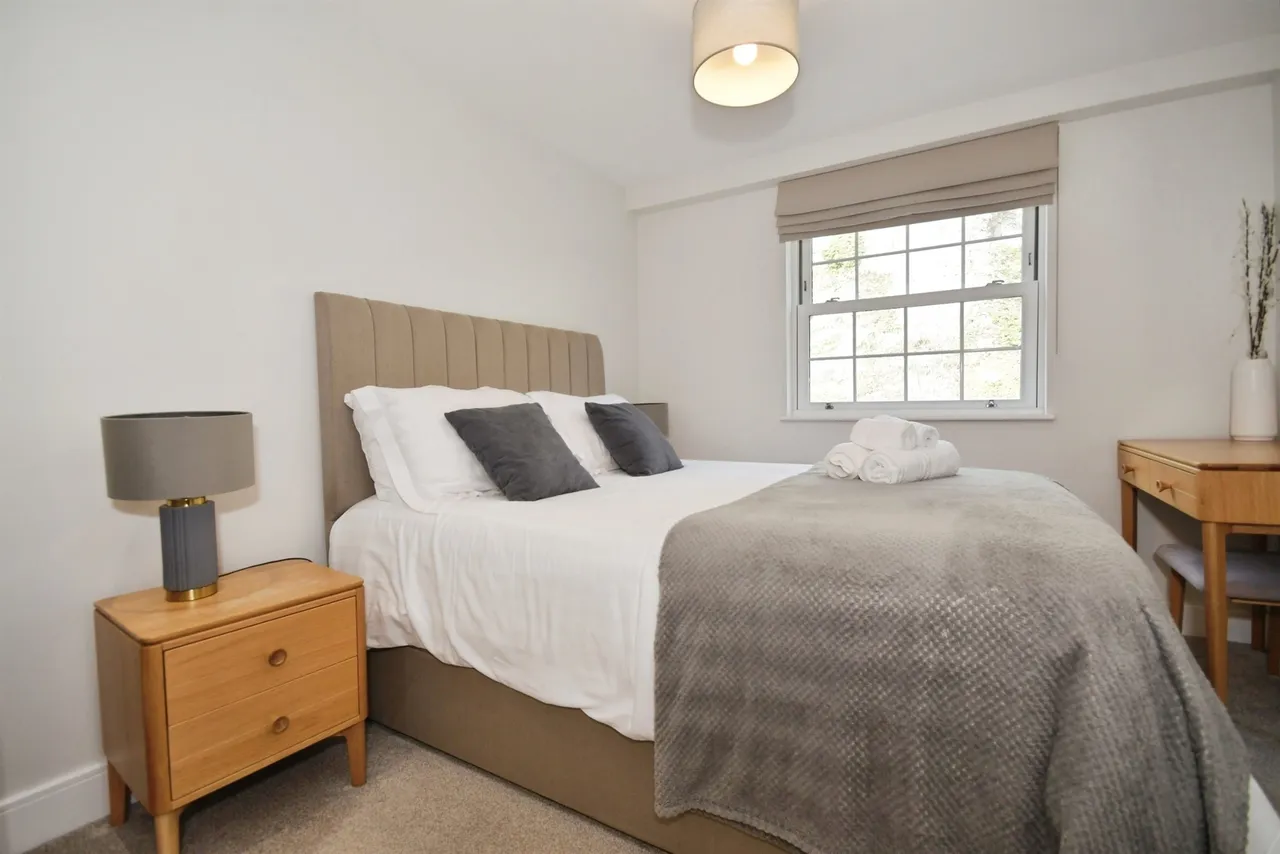 The Dale, Stoney Middleton, S32, photo 10