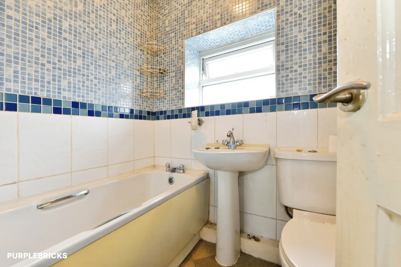 Netherhey Street, Oldham, OL8, photo 4