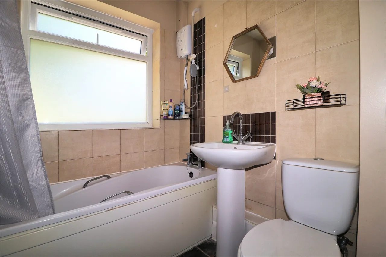 Bower Court, Woking, GU22, photo 11
