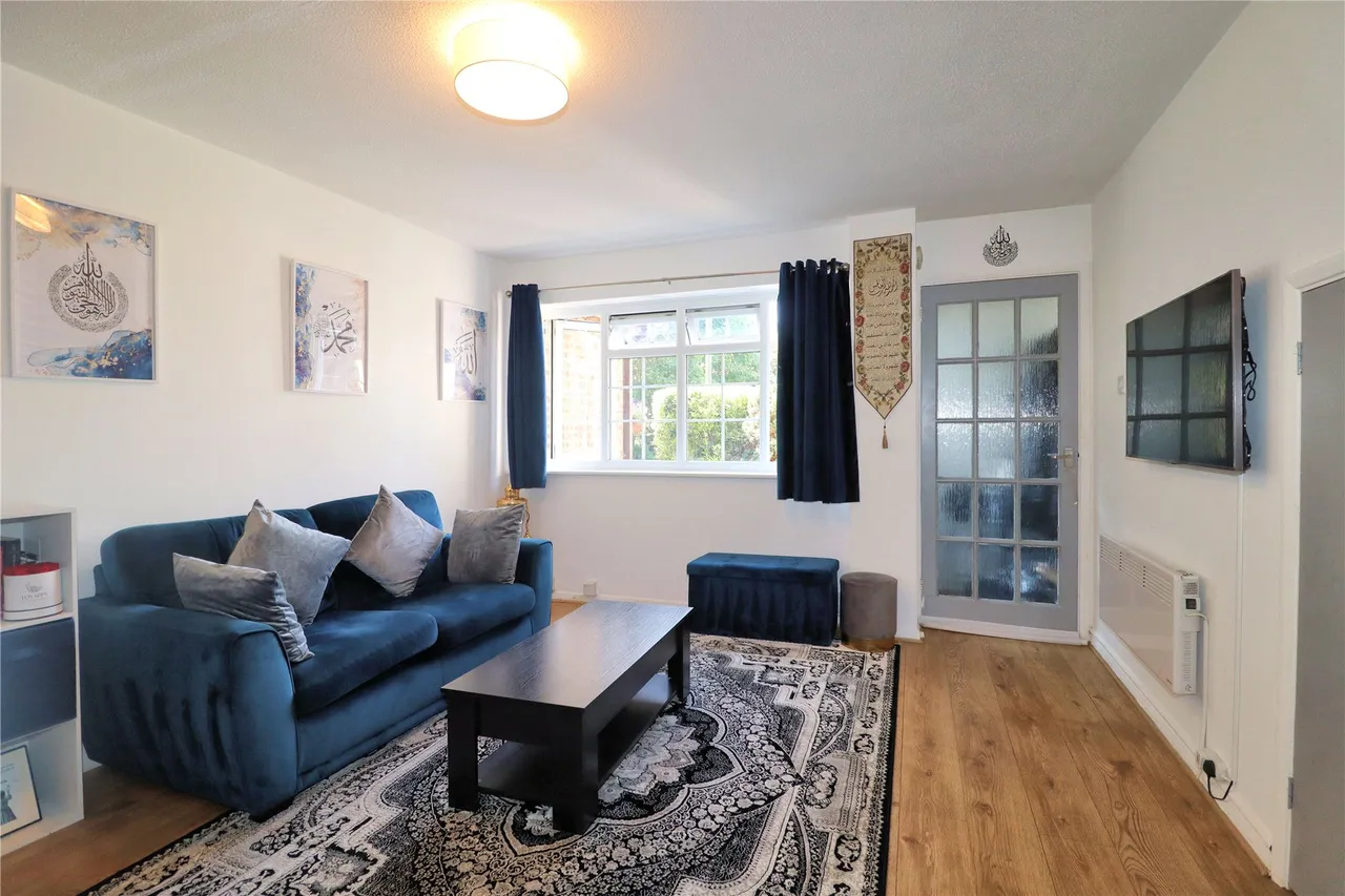 Bower Court, Woking, GU22, photo 6
