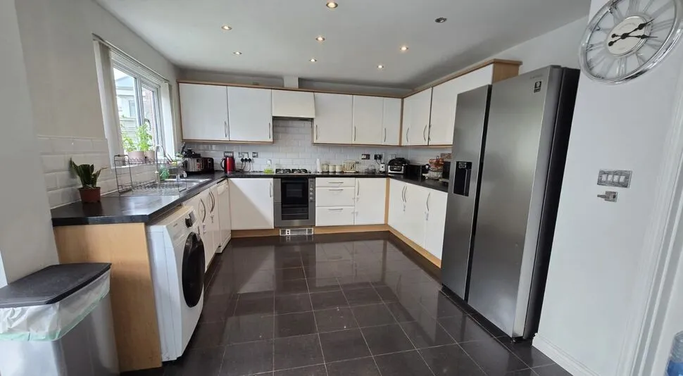 Ainsbrook Avenue, Manchester, M9, photo 5