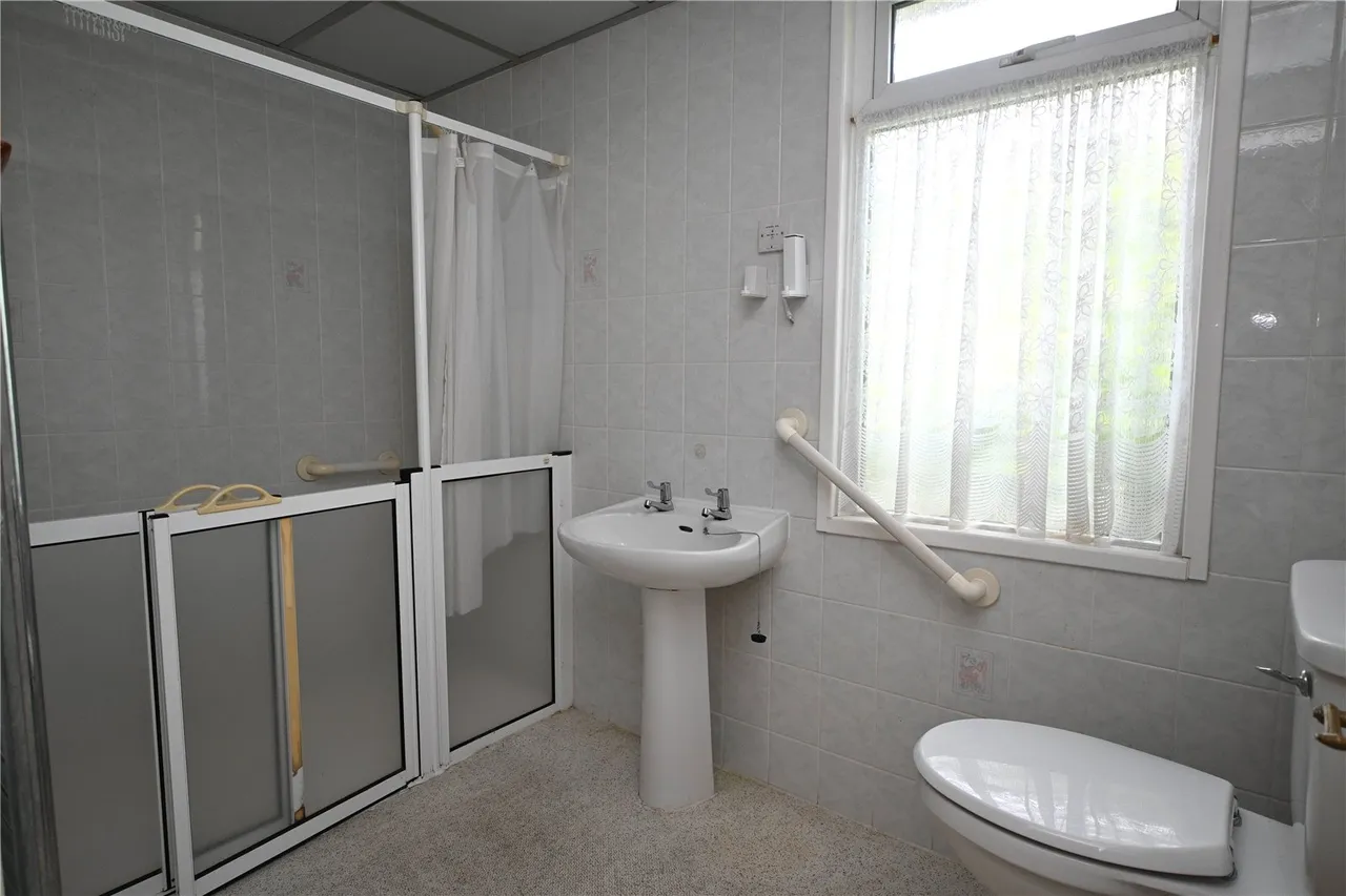 Central Avenue, Northfield, Birmingham, B31 4HN, photo 8