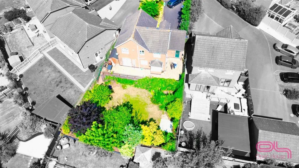 Newby Close, Burton-On-Trent, DE15, photo 30