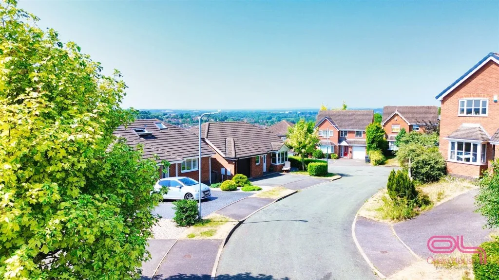 Newby Close, Burton-On-Trent, DE15, photo 40