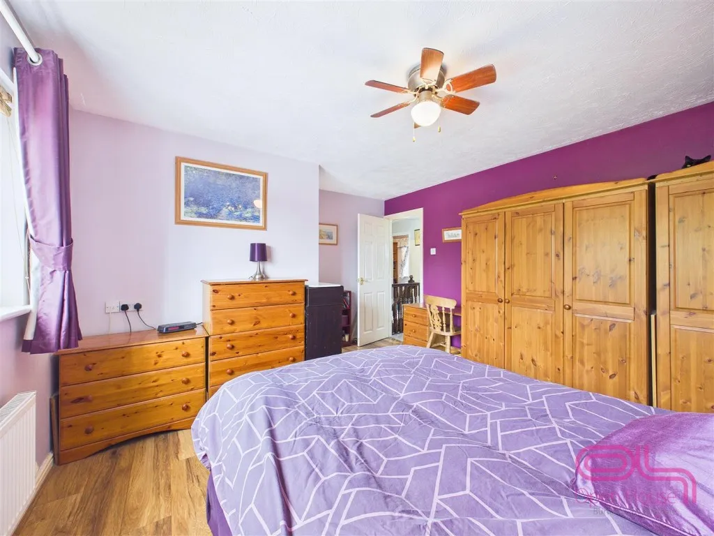 Newby Close, Burton-On-Trent, DE15, photo 21