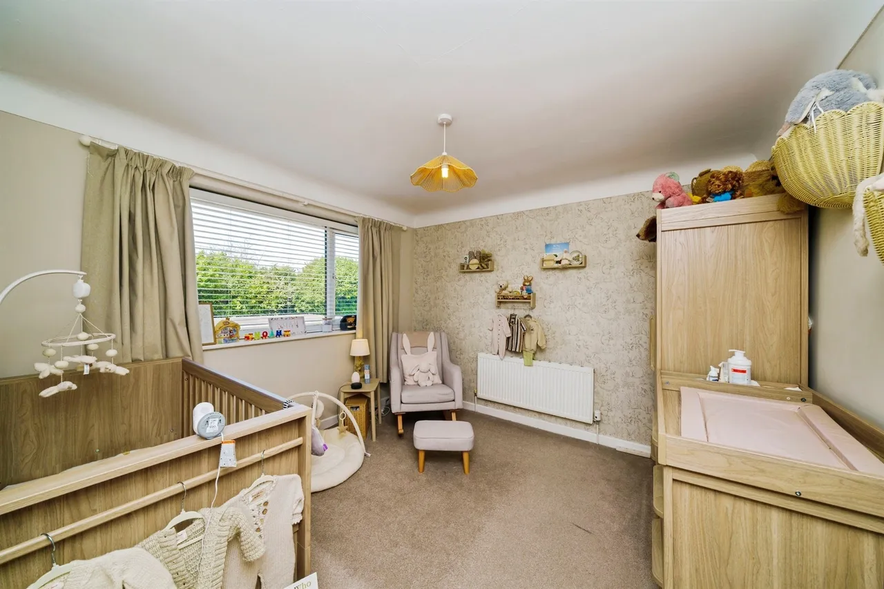 Nelson Drive, Wirral, photo 9