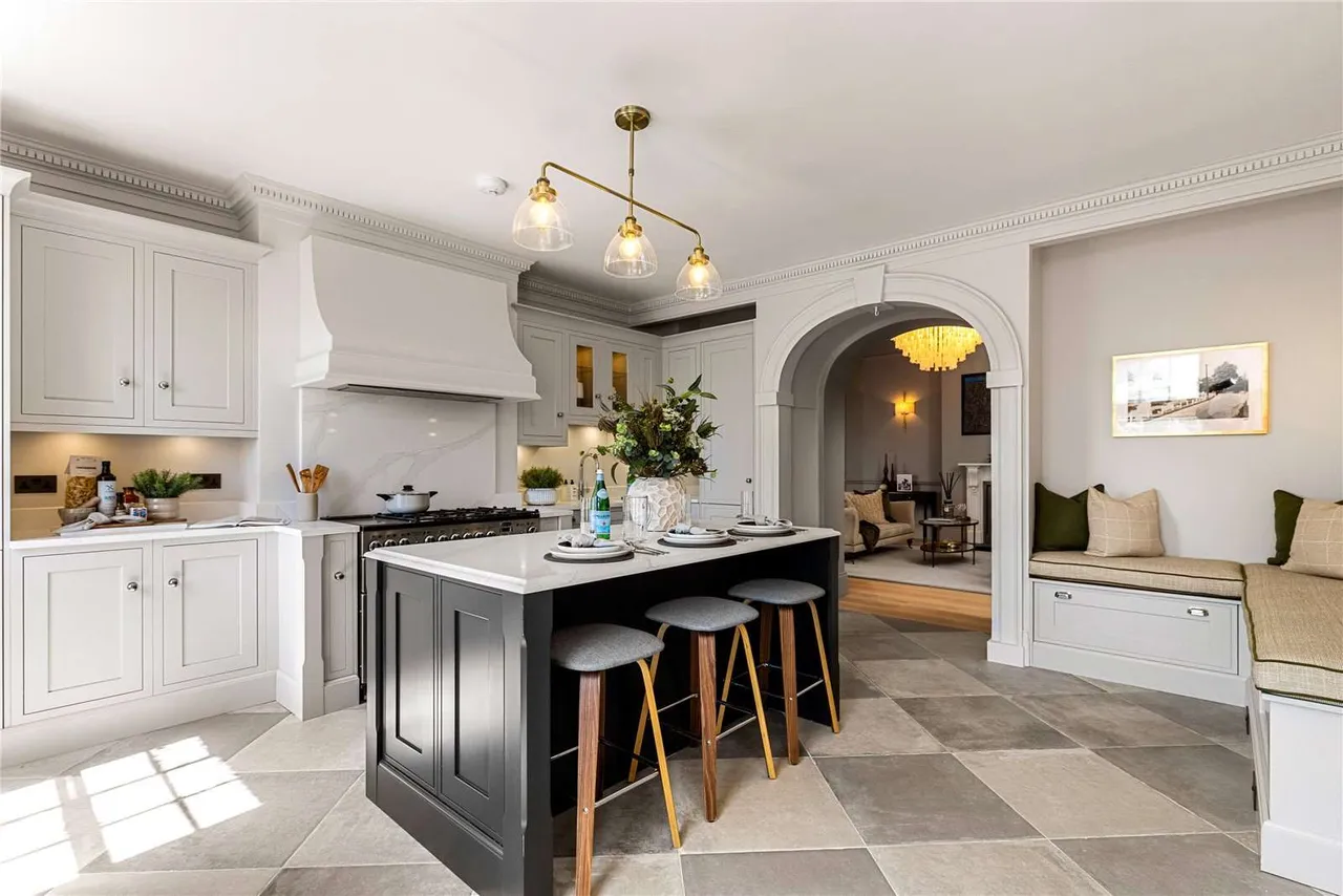 Mill Road, Cobham, Surrey, KT11 3AL, photo 6