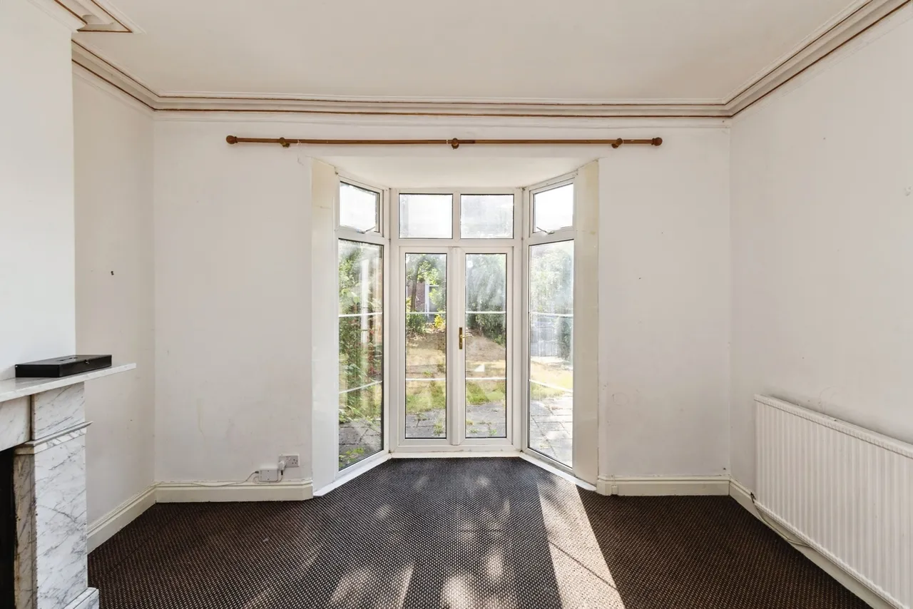 Erddig Road, Wrexham, LL13, photo 3