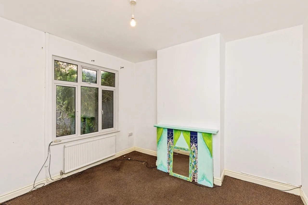 Erddig Road, Wrexham, LL13, photo 4