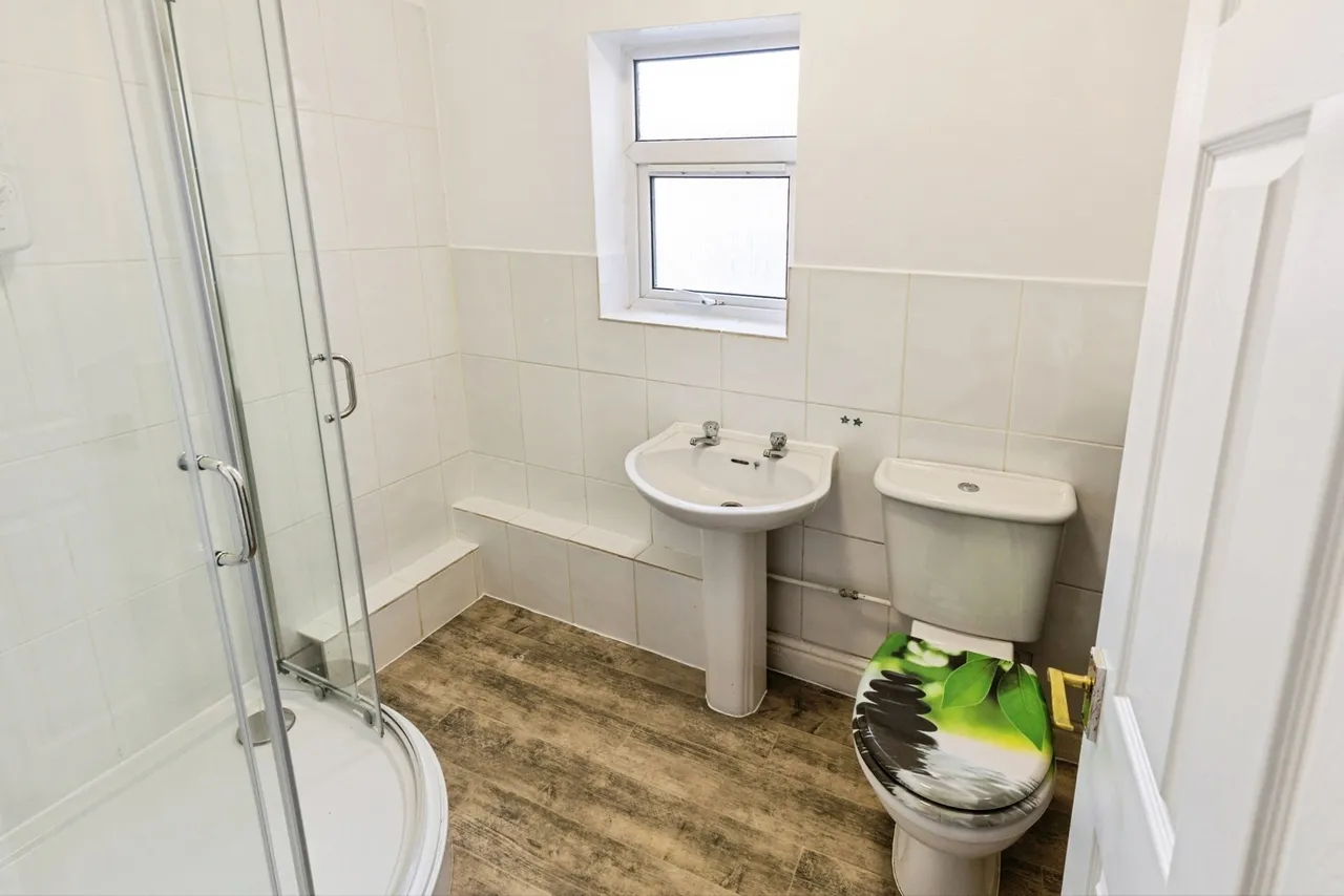 Erddig Road, Wrexham, LL13, photo 15