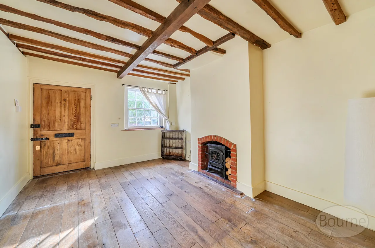 Bridge Square, Farnham, GU9, photo 2