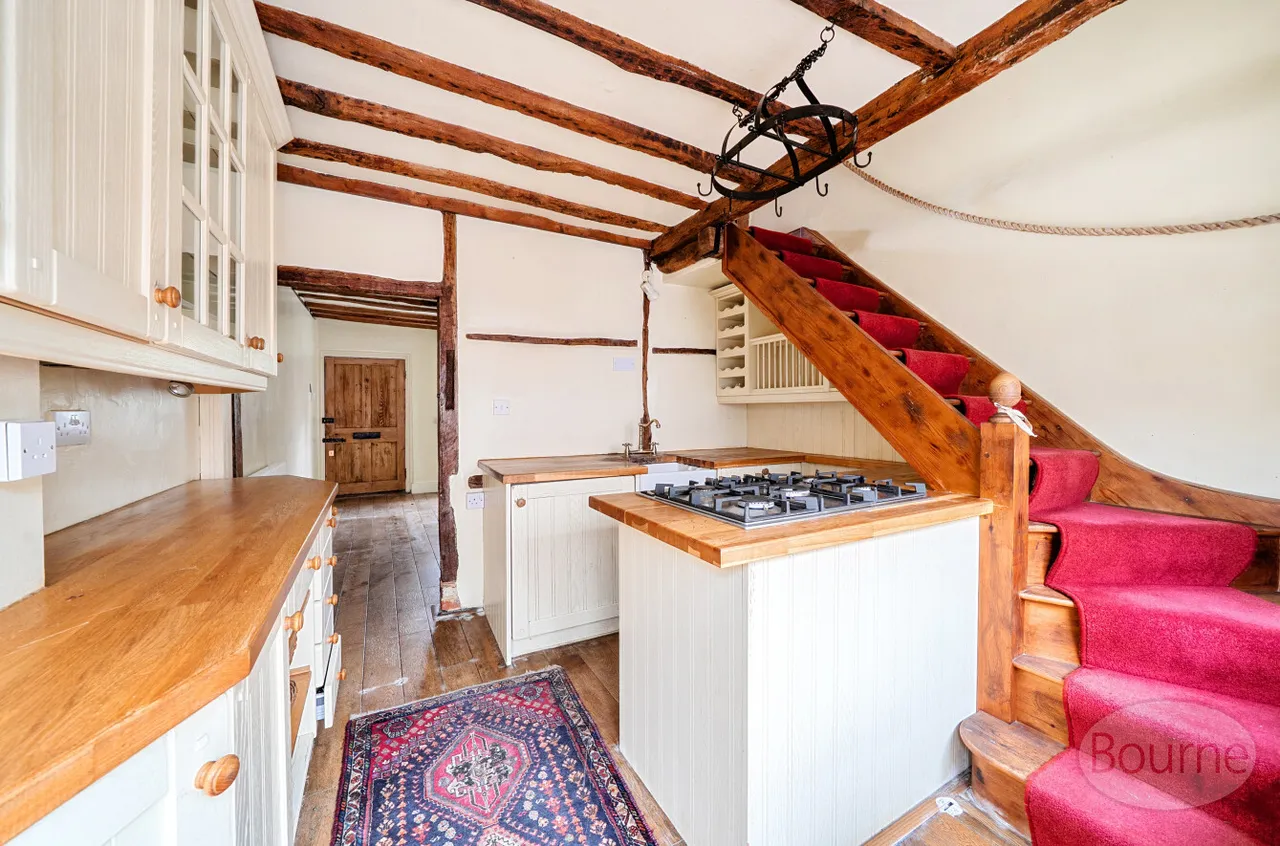 Bridge Square, Farnham, GU9, photo 16