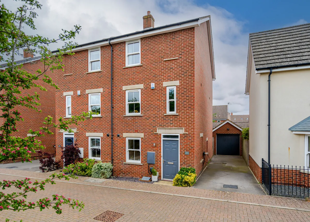 4 bed house for sale, Milton Keynes, MK17