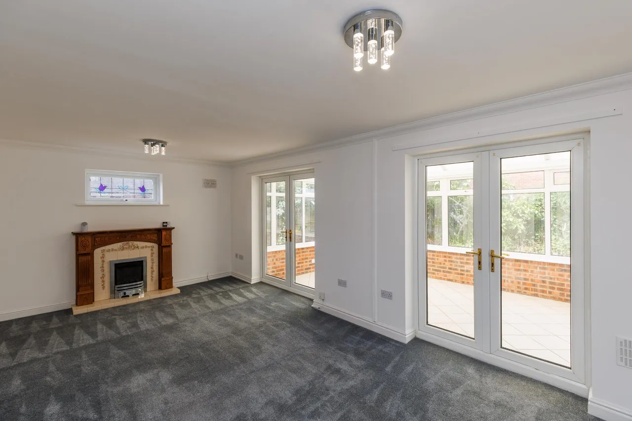 Loxdale Drive, Great Sutton, CH65, photo 4