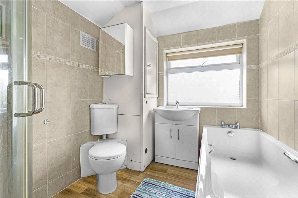Ashbrook Road, Old Windsor, SL4, photo 13
