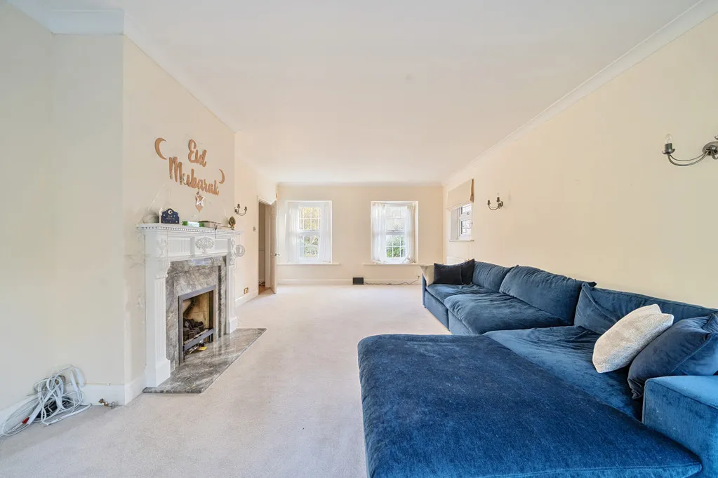 St. Huberts Close, Gerrards Cross, SL9, photo 14