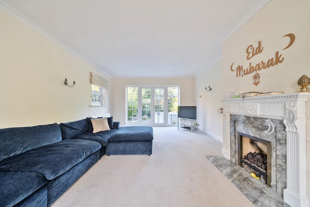 St. Huberts Close, Gerrards Cross, SL9, photo 12