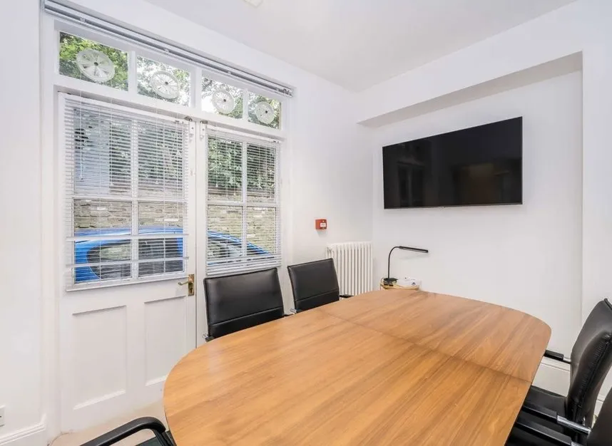 Cumberland Crescent, West Kensington, W14, photo 5
