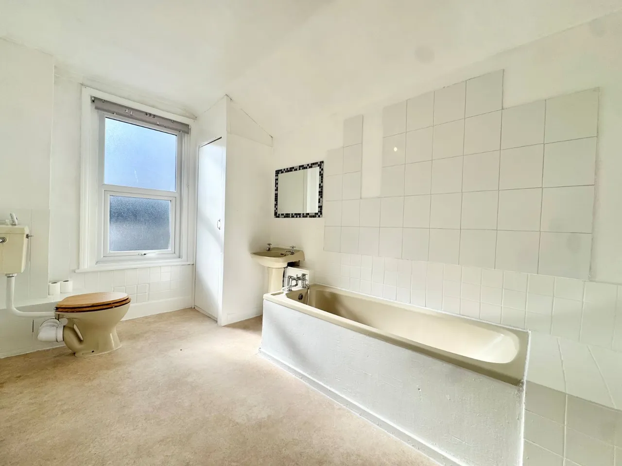 Flora Road, Ramsgate, CT11, photo 8