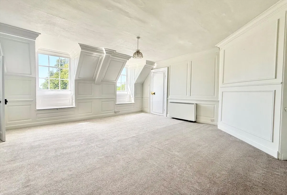 Whittington, Cheltenham, GL54, photo 9