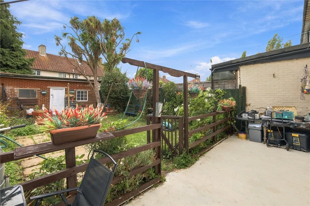 Bedwell Road, London, N17, photo 2