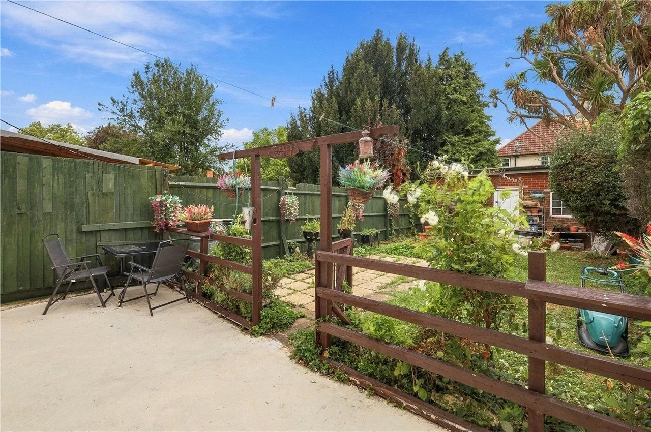 Bedwell Road, London, N17, photo 5