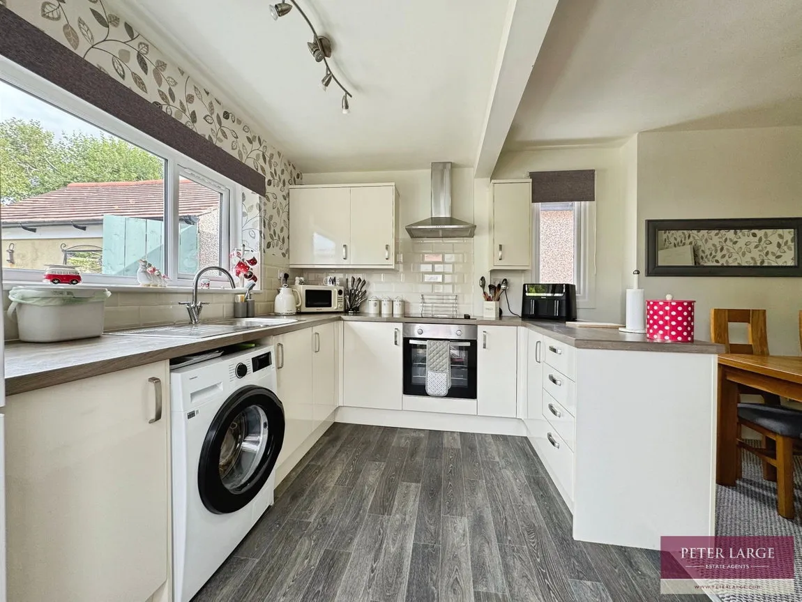 Bryn Avenue, Rhyl, Denbighshire, LL18 4BE, photo 6