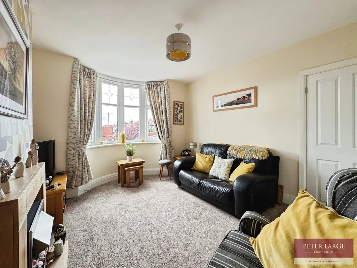 Bryn Avenue, Rhyl, Denbighshire, LL18 4BE, photo 4
